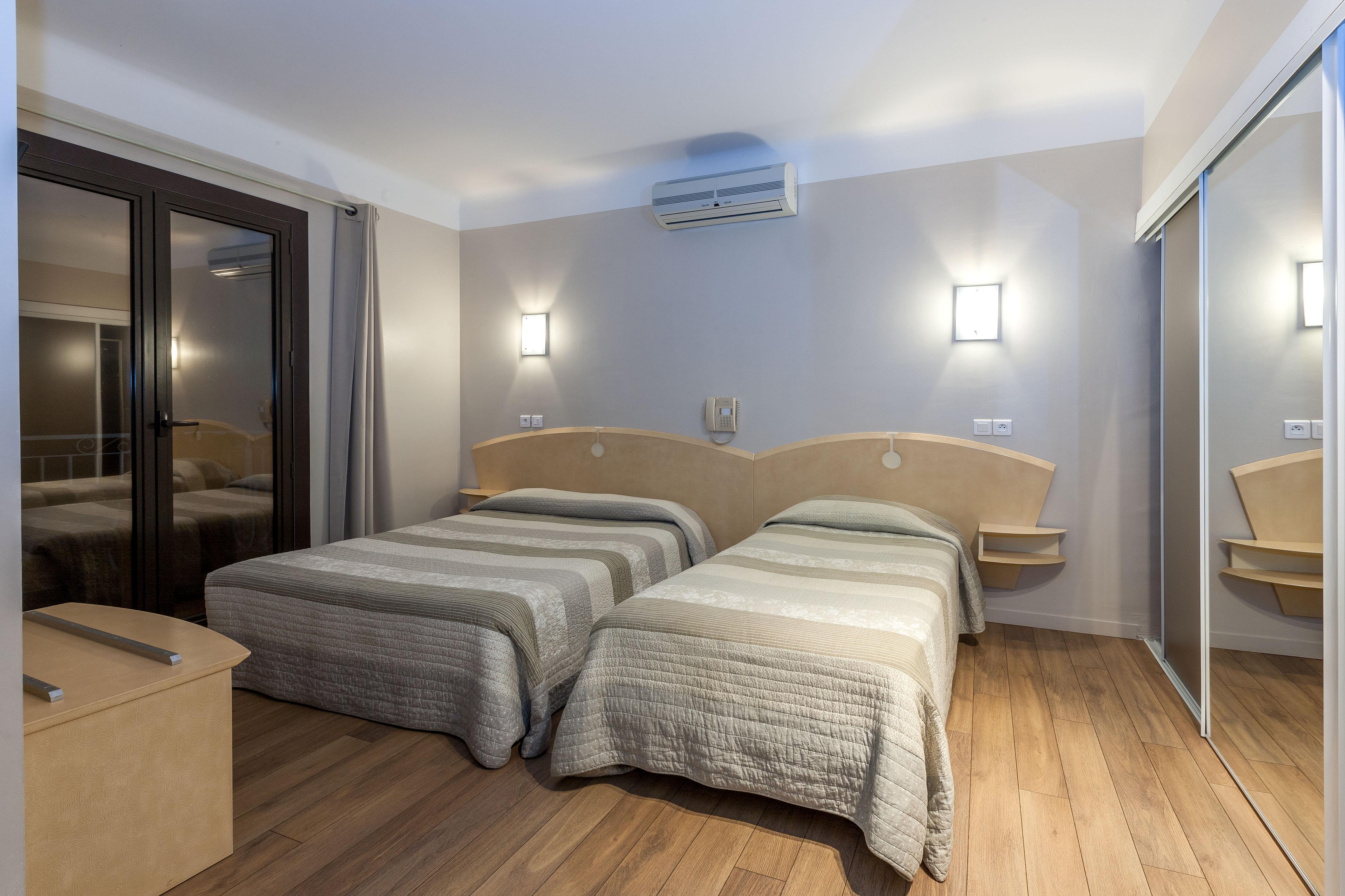 Capo D'Orto - Porto - Corse Hotel Luaran gambar